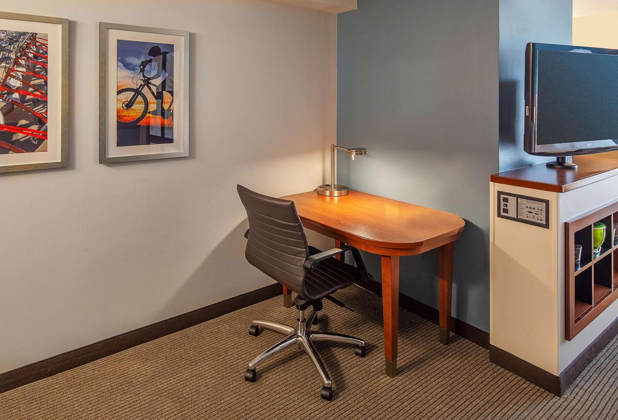 Hyatt Place Madison/Downtown Экстерьер фото