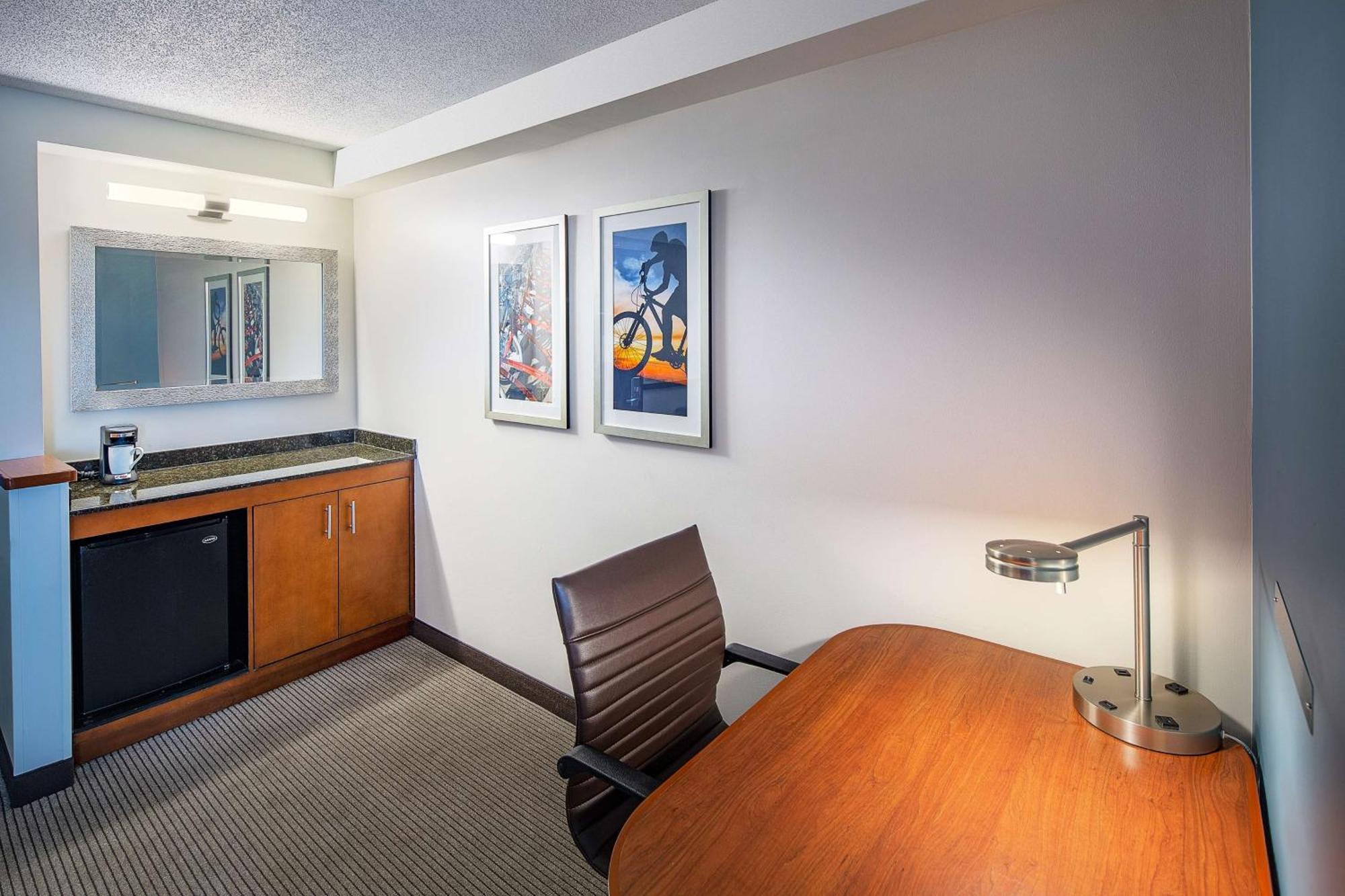Hyatt Place Madison/Downtown Экстерьер фото